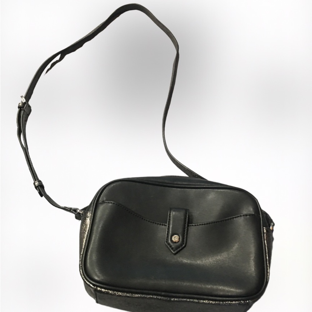G.I.L.I. Black Leather Metallic CrossBody Purse